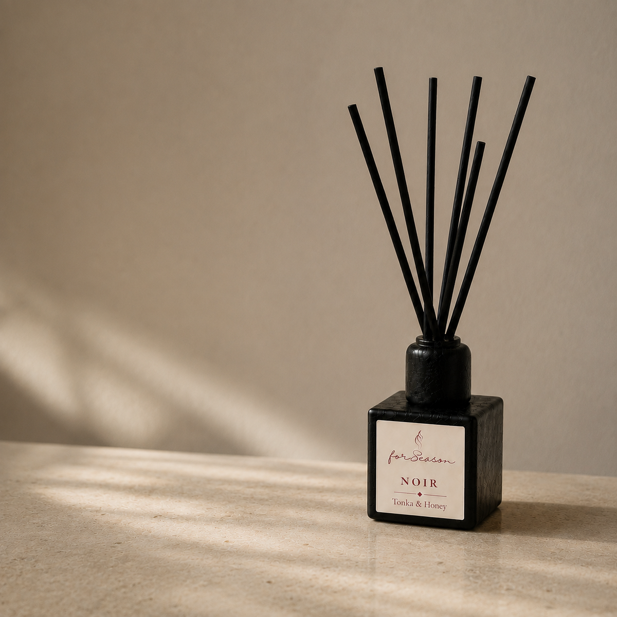 NOIR REED DIFFUSER